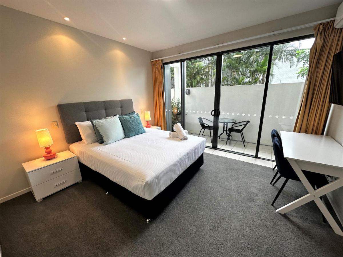 Ipanema Holiday Resort โกลด์โคสต์ ภายนอก รูปภาพ