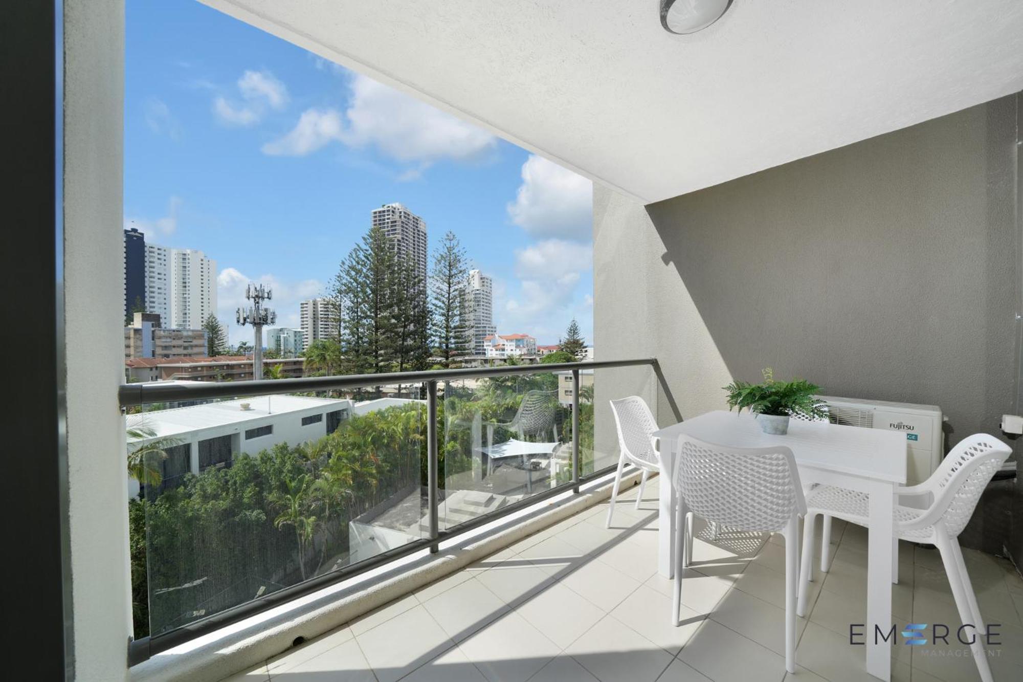 Ipanema Holiday Resort โกลด์โคสต์ ภายนอก รูปภาพ