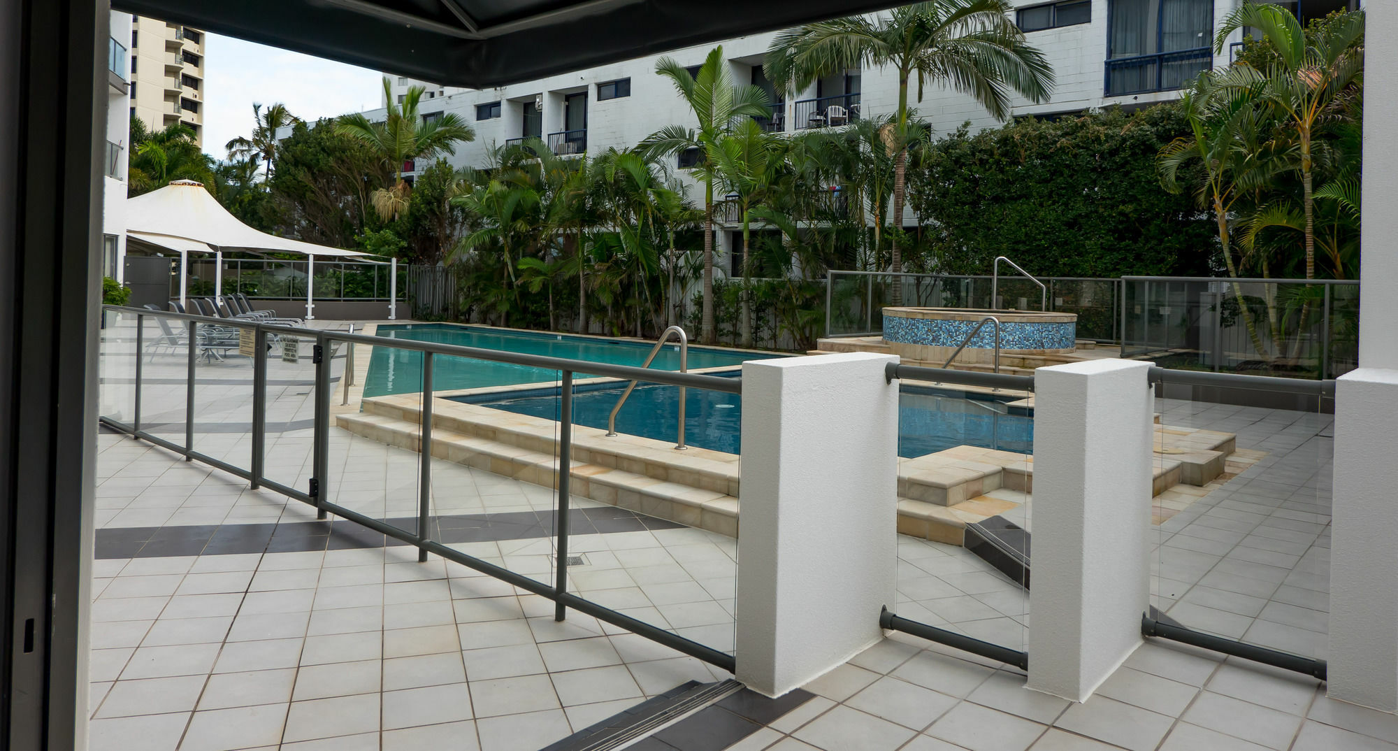 Ipanema Holiday Resort โกลด์โคสต์ ภายนอก รูปภาพ