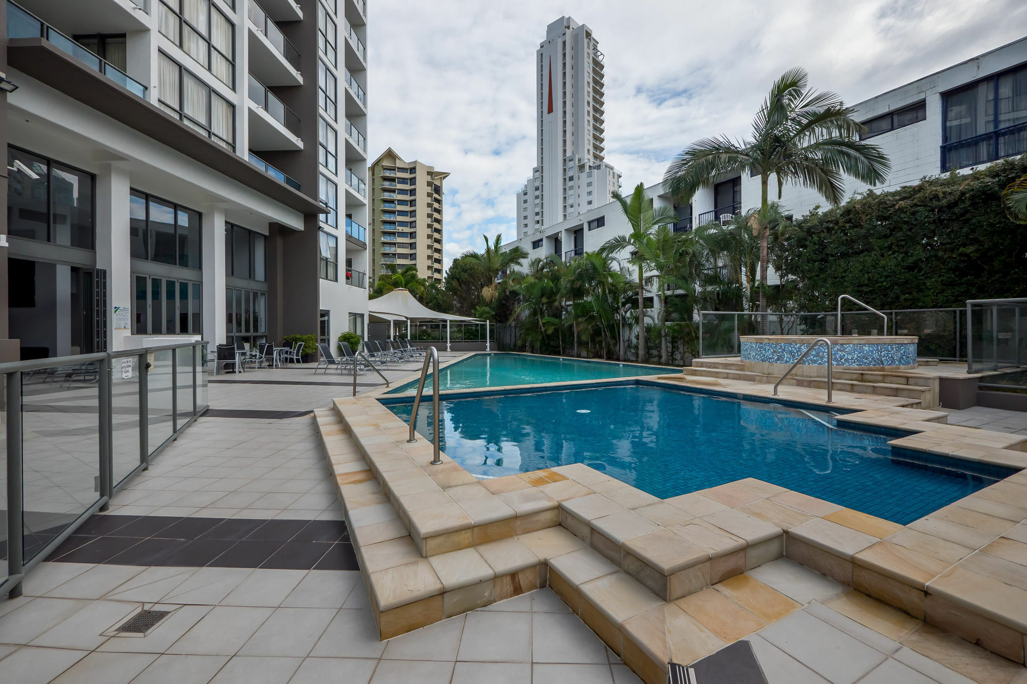 Ipanema Holiday Resort โกลด์โคสต์ ภายนอก รูปภาพ